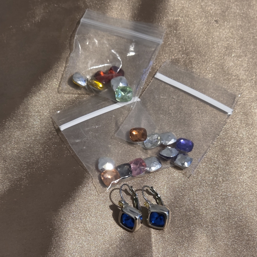Vintage Joan Rivers Classic Collection Interchangeable Peirced Earring Set